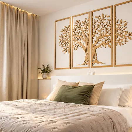 1 Bedroom Awesome In Appartement *